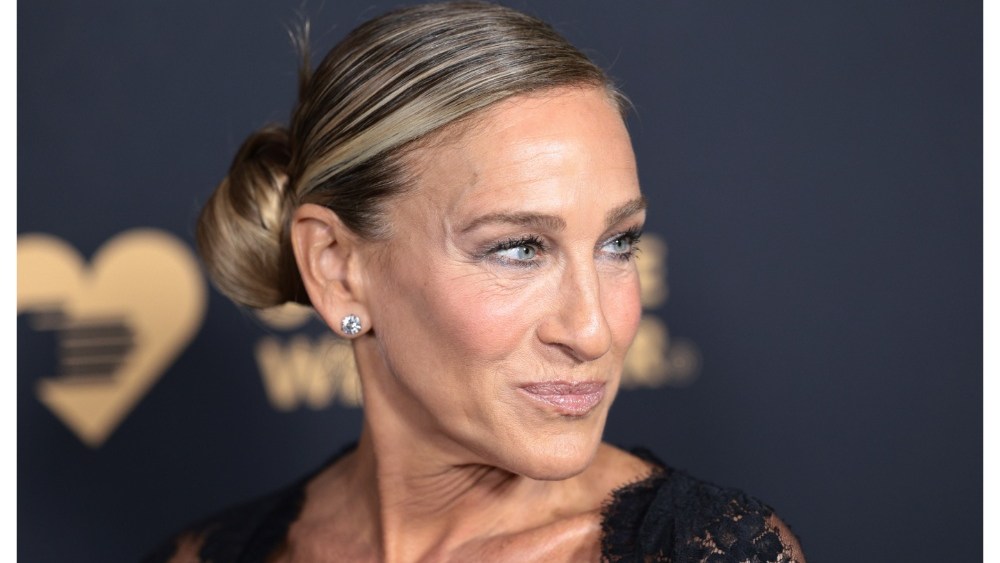 Sarah Jessica Parker on Why She Doesn't Post About Politics