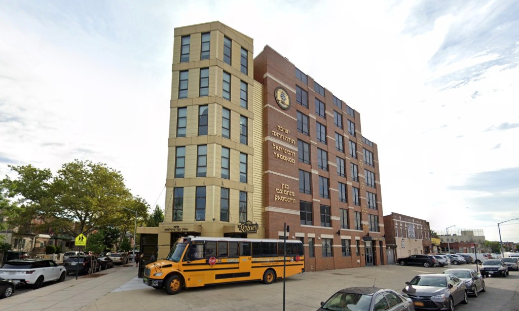 Judge pauses NY Education Department’s determination 3 Brooklyn yeshivas violated law