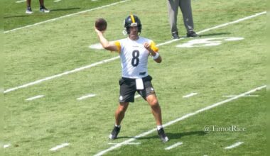 Steelers Aaron Rodgers Retire