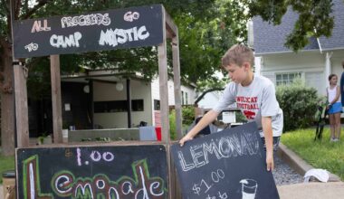 To rebuild Camp Mystic, these kids are selling ‘the best lemonade in Dallas’