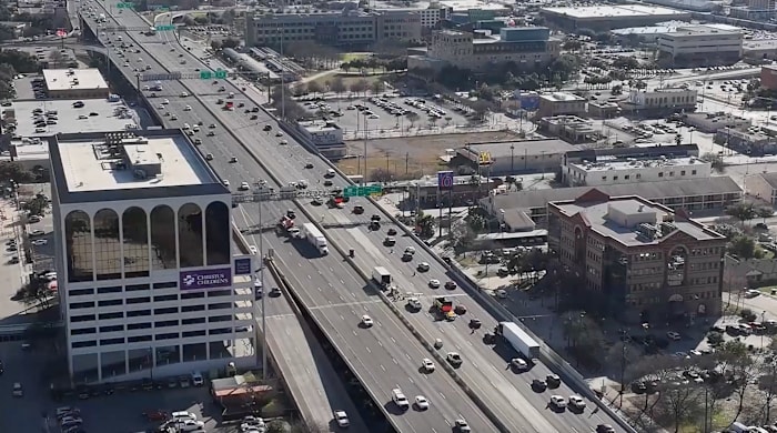 More lane closures planned for Interstate 35 near downtown San Antonio