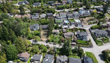 Canadian homeowners face higher mortgage payments: BoC