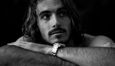 Tsitsipas chooses his myth: Phoenix or Sisyphus