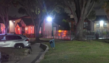 5-year-old girl drowns in west Houston apartment pool