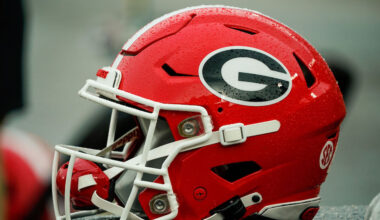 Former Georgia RB feared to have ACL injury during NFL training camp, per report