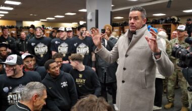 American president suggests pooling college football media rights