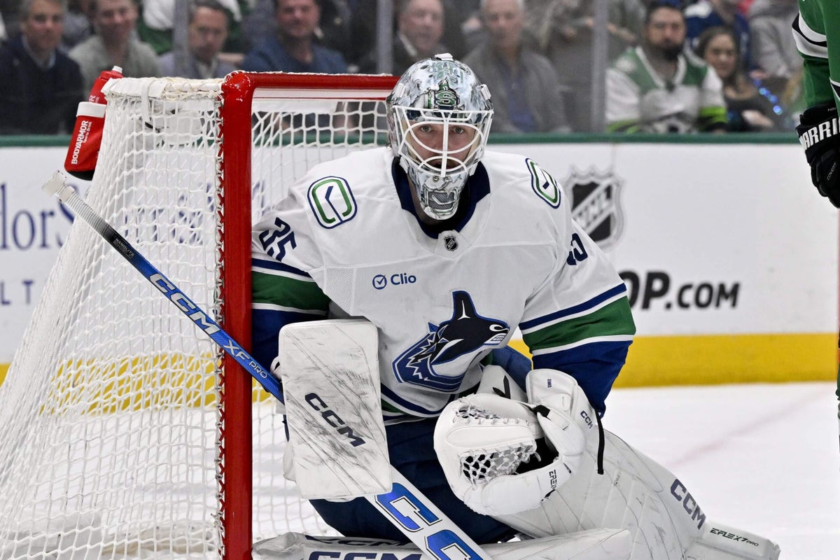 Winners and losers of the offseason NHL goalie carousel