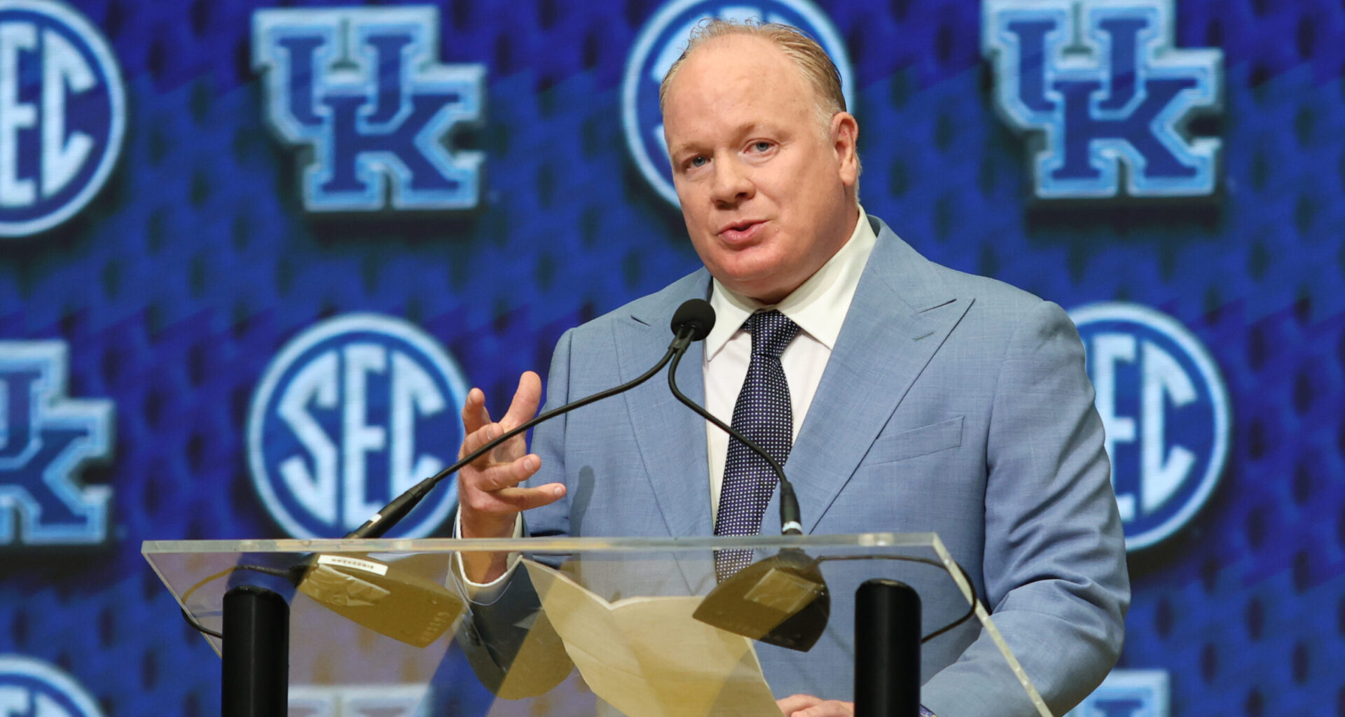 Mark Stoops at Kentucky football offseason workouts, via UK Athletics