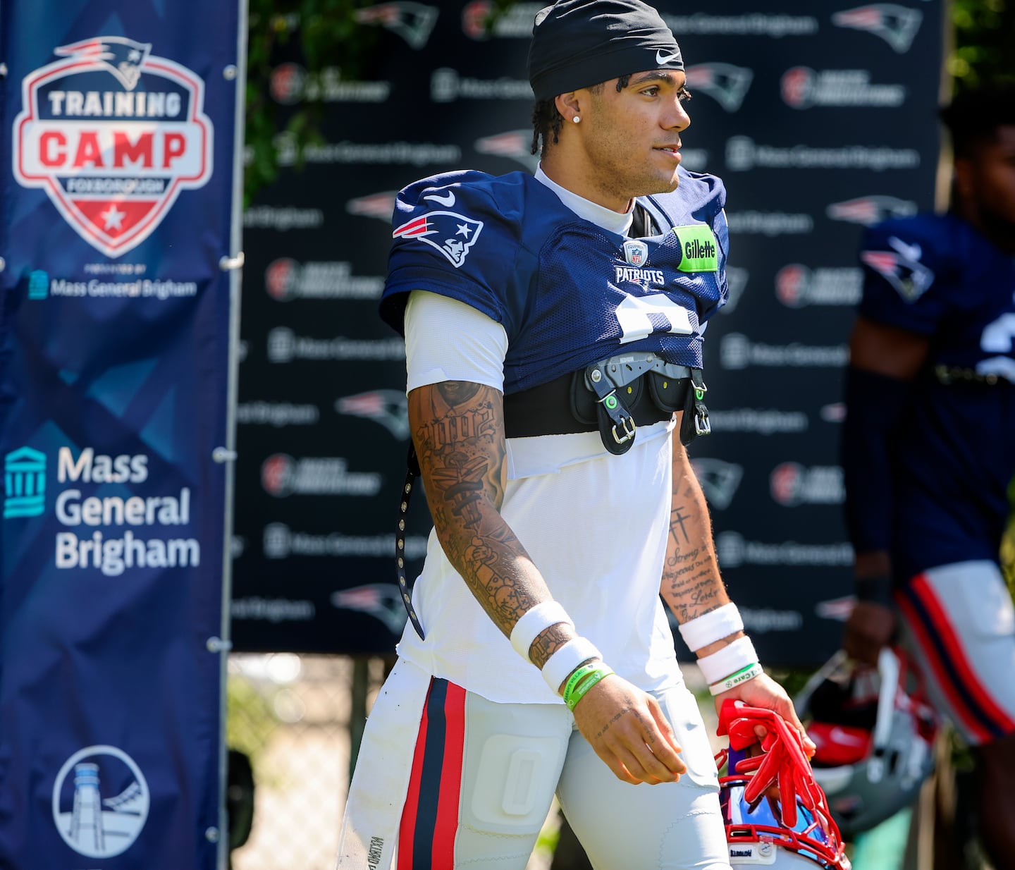 Christian Gonzalez left the field during Monday's practice and did not return. 