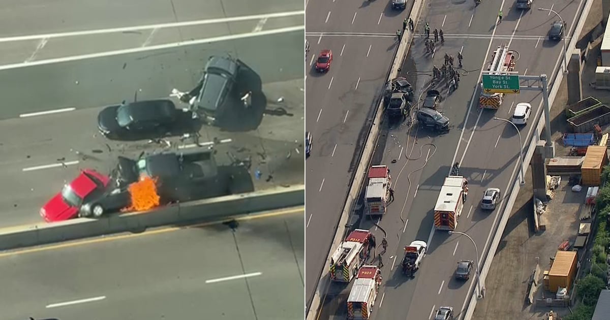 Multi-vehicle crash and car fire on Gardiner Expressway