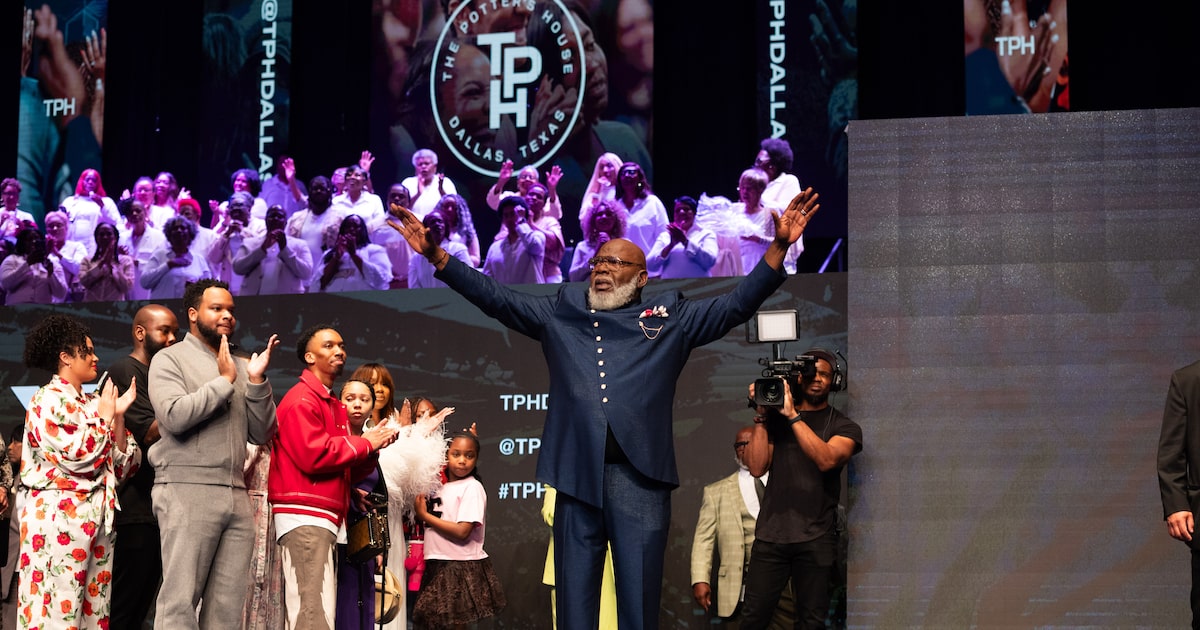 Sarah Jakes and Touré Roberts installed as Potter’s House co-senior pastors