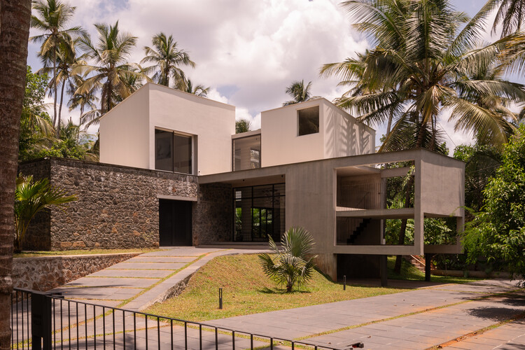 Adeeb House / 3dor Concepts - Exterior Photography, Courtyard