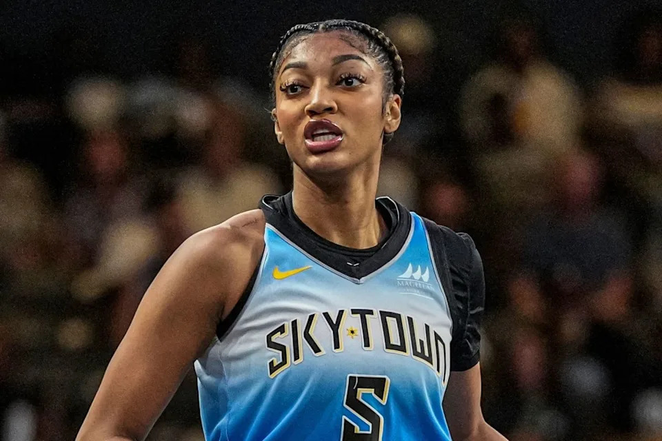 Chicago Sky forward Angel Reese (5).Dale Zanine-Imagn Images