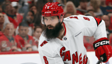 Burns signs 1-year contract with Avalanche