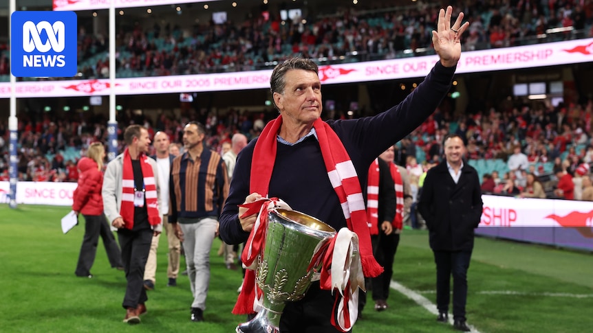 Paul Roos baffled by suggestions of AFL in-season tournament, warns league against mimicking NBA
