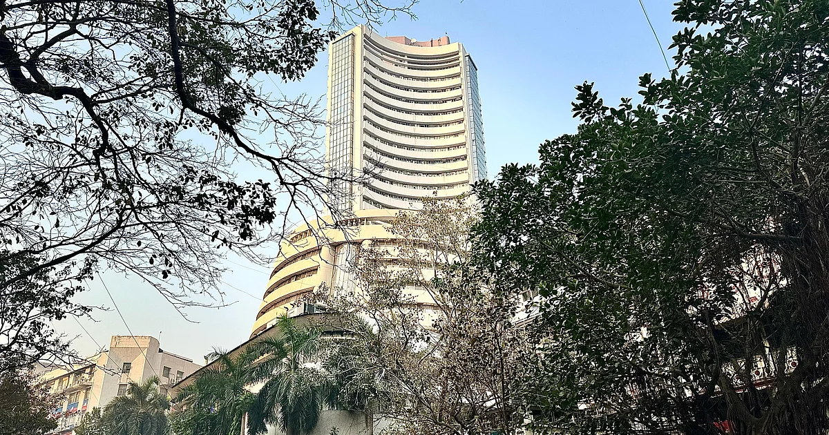 Nifty, Sensex Flat After Initial Decline Amid Trade Flux; HUL, Asian Paints Top Gainers