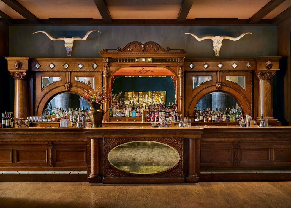 Bowie House bar