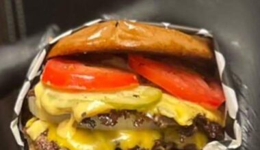 Smash burger trend is sizzling in Dallas at these 8 places