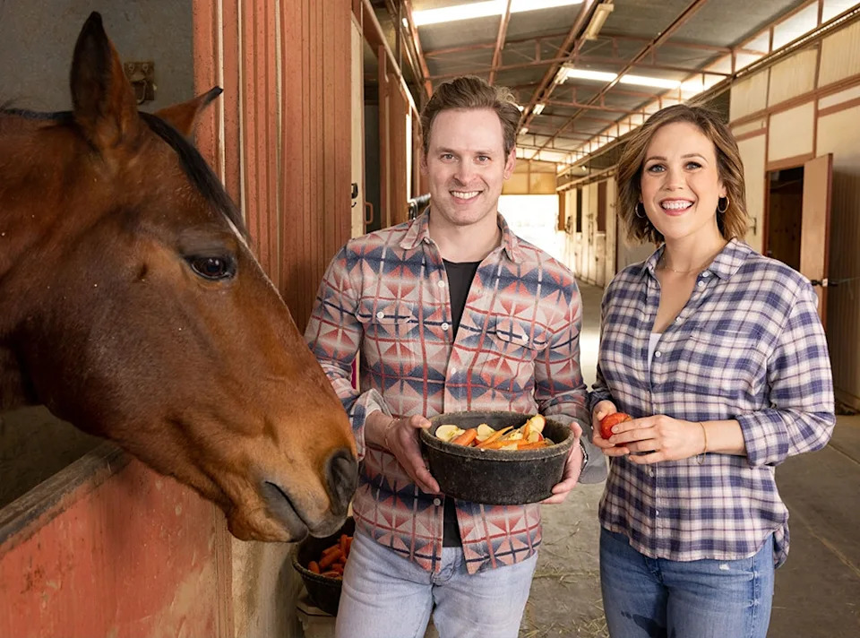 <p>Erin Krakow & Ben Rosenbaum</p>