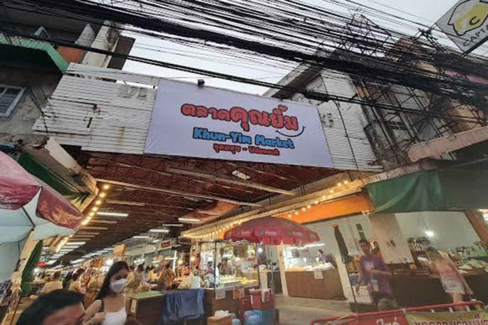 Bangkok Post - Locals bear the brunt of Thailand's economic woes