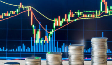 Bangkok Post - Investors lock in profits before tariff deadline