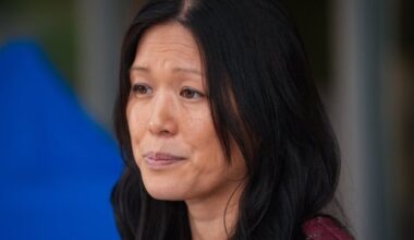 B.C. cabinet minister says she’s ‘fortunate’ to have just half a dozen death threats