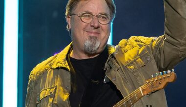 Vince Gill’s Guitarist Recalls Playing With Joe Walsh (And What Gill Said When He Had To Quit)
