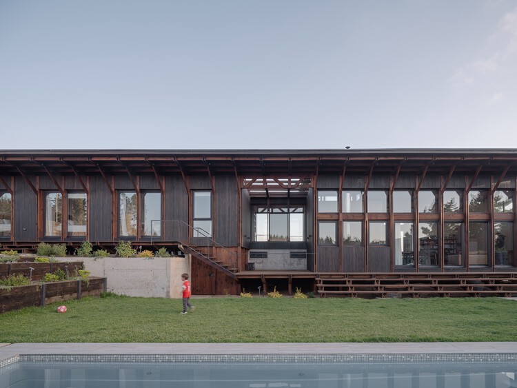 Los Pinos House / Espiral Arquitectos - Exterior Photography, Wood