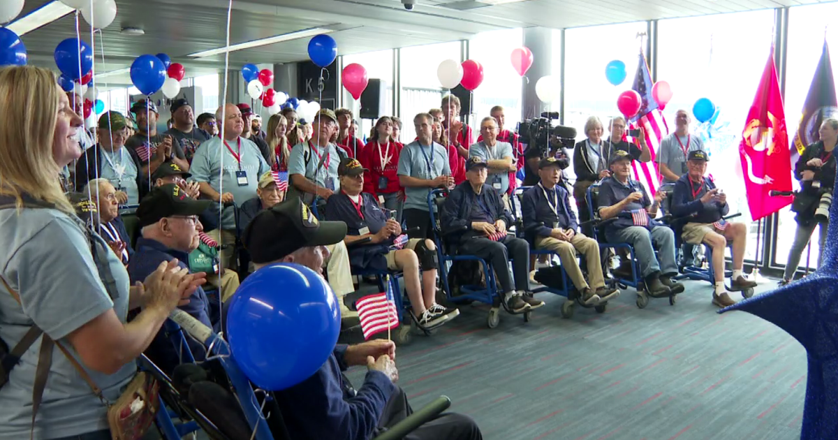 Chicago area World War II veterans board special flight to New Orleans to visit National WWII Museum