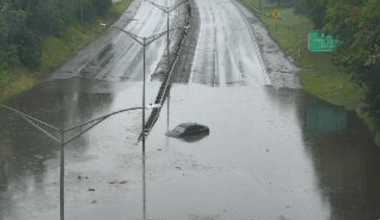 Flooding on Clearview Expressway in Queens prompts evacuations