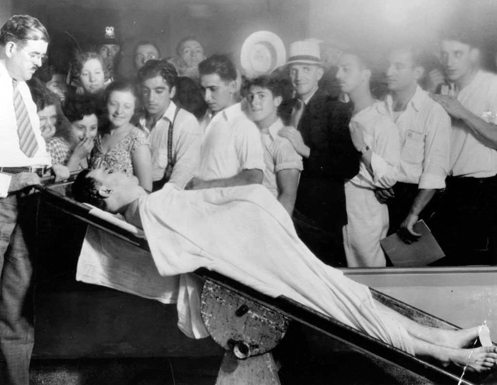 'Public Enemy No. 1' John Dillinger killed outside Biograph Theater