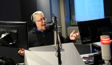 Harry Teinowitz, Chicago sports talk radio host, dies at 64