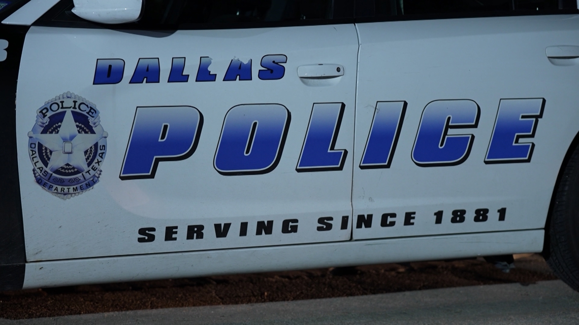 Dallas, Texas: Pedestrian injured in 3-vehicle hit-and-run crash, officials say
