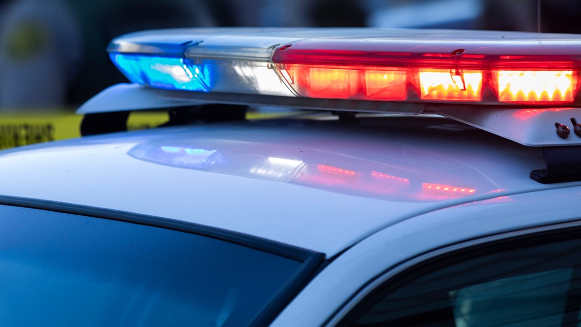 San Antonio police seek tips in aggravated robbery case