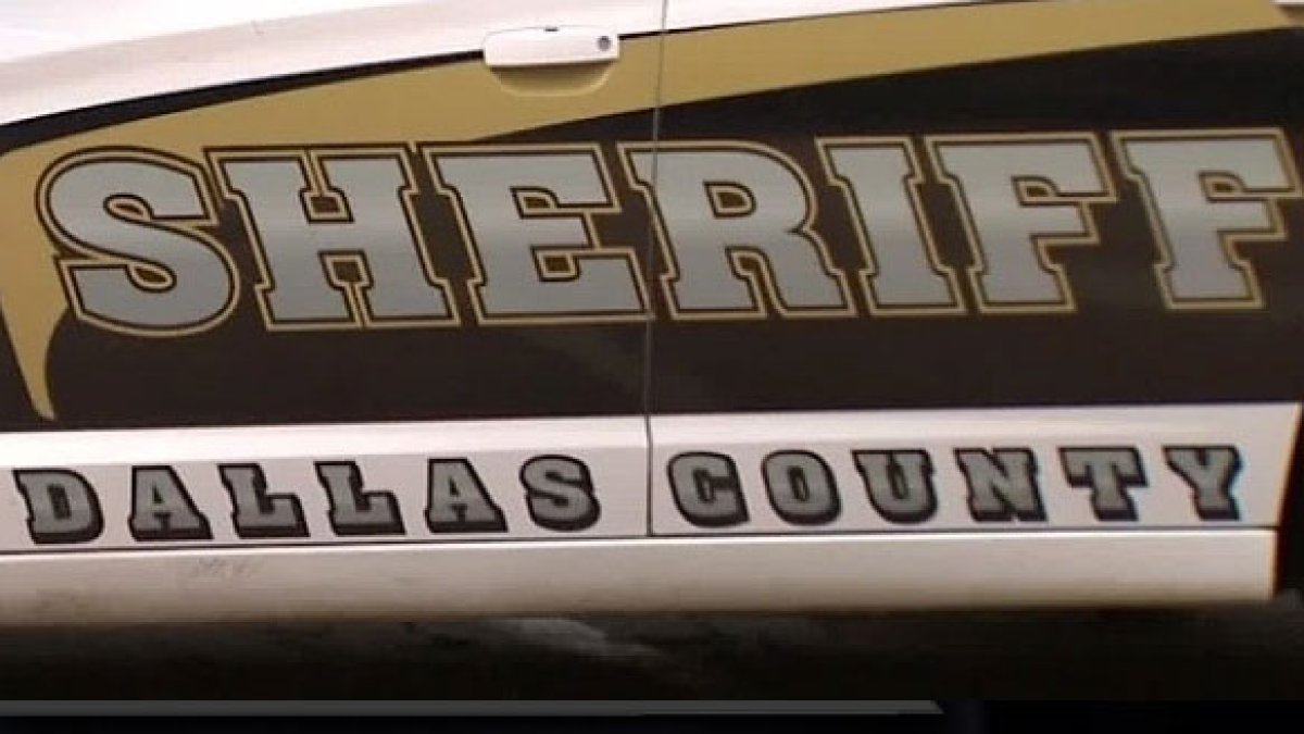 Off-duty officer working traffic control hurt in crash – NBC 5 Dallas-Fort Worth