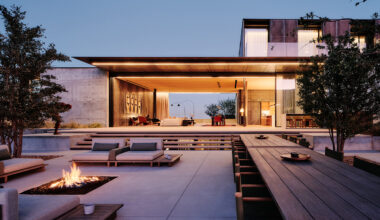 Robb Report