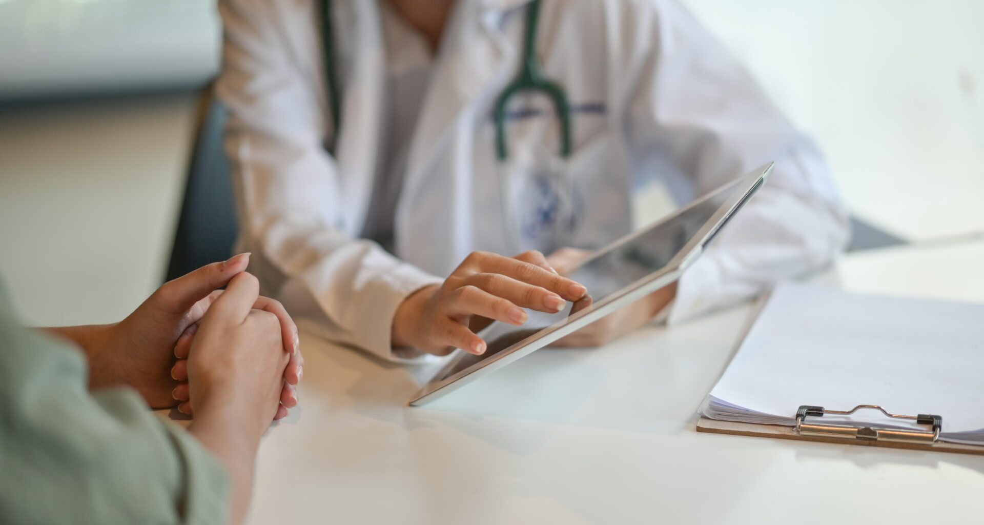 Professors Push for Bridging the Biomedical-Behavioral Health Divide