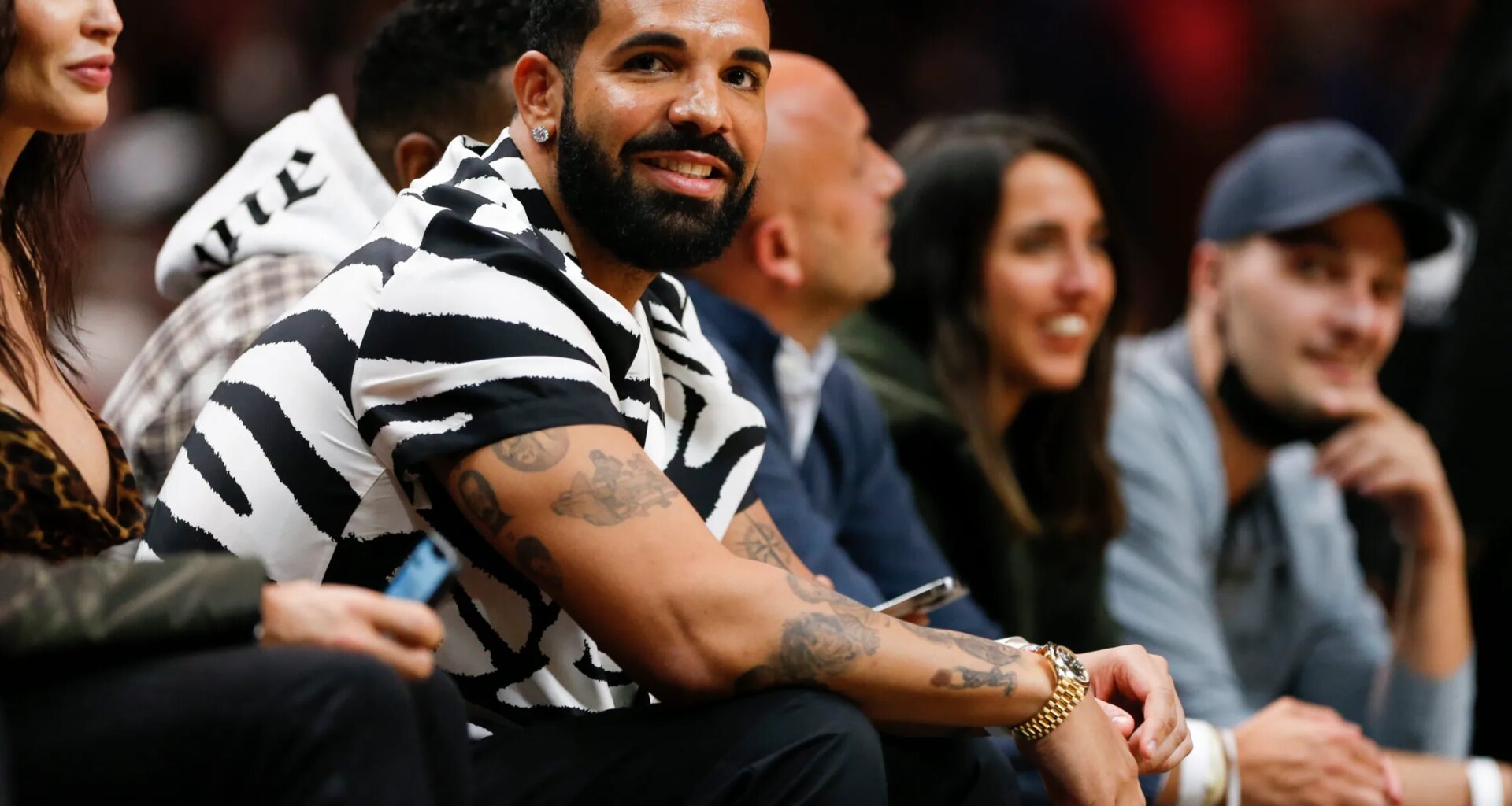Drake Gets Annihilated Online For Linking Up With ian
