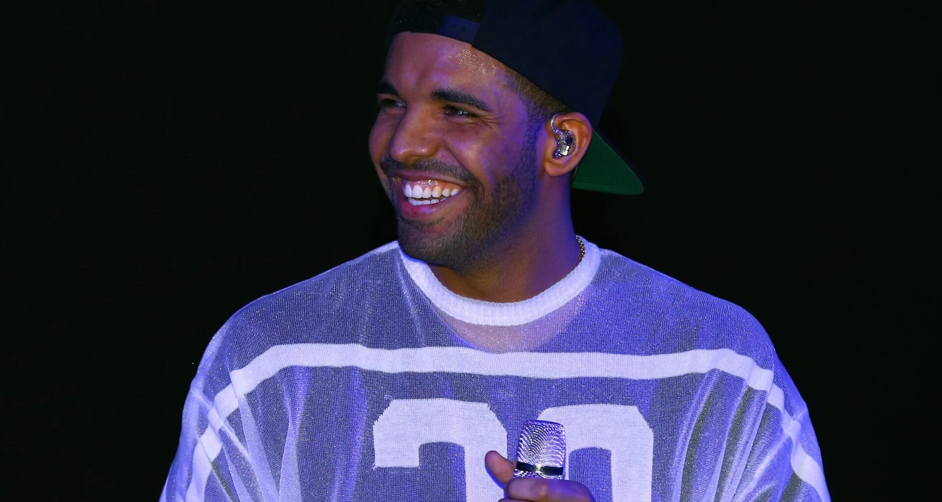 Drake Previews Unreleased Song During “ICEMAN” Stream