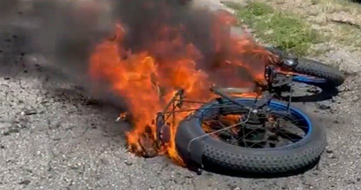 B.C. man riding e-bike felt heat on his leg. Moments later its battery caught fire - BC