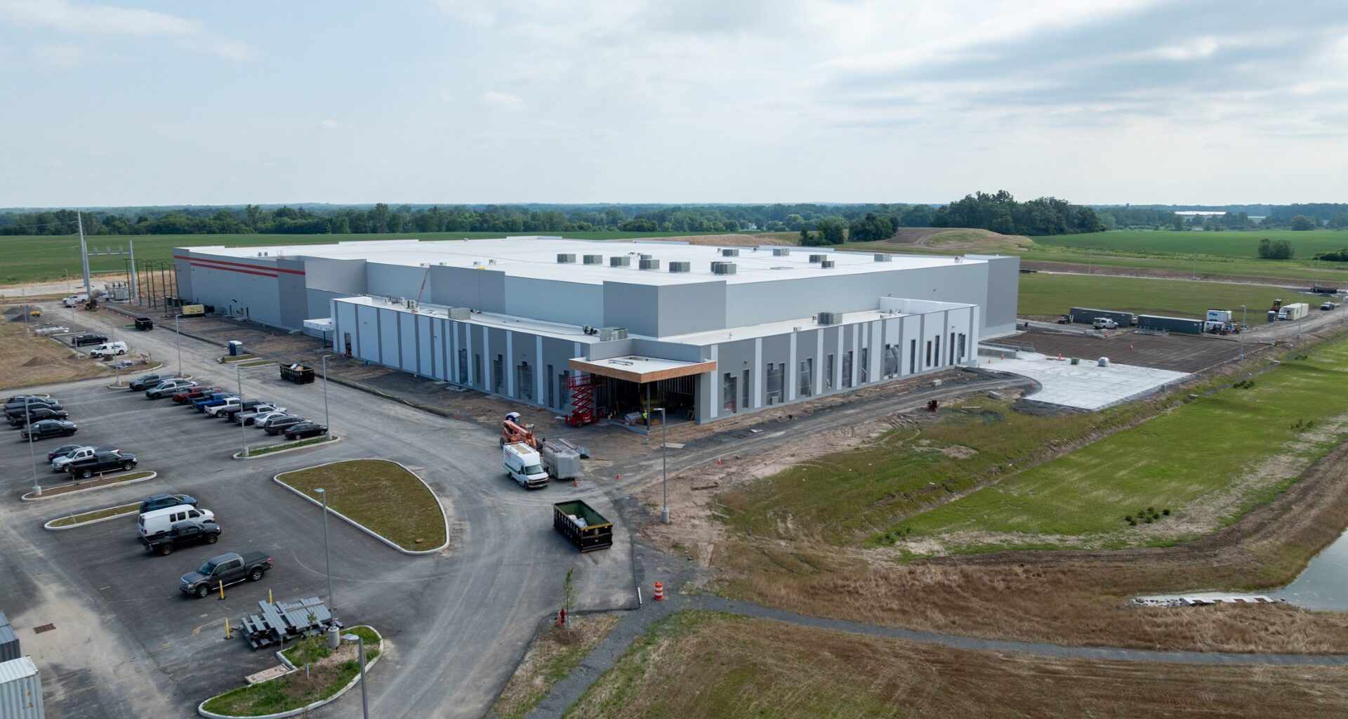 Edwards Vacuum’s $300-million facility in Genesee County — the first of its kind in the country — will supply semiconductor-grade dry vacuum pumps. (Photo provided by Edwards Vacuum)