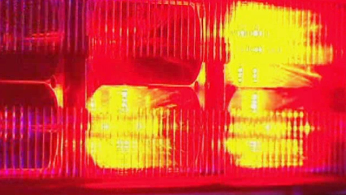 Navy jet crashes into Fresno County field, officials say – NBC Los Angeles