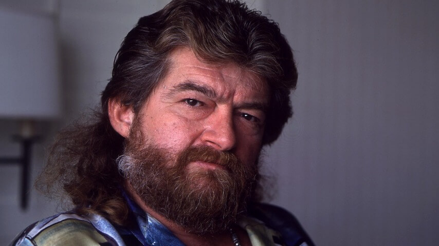 Amazon giving Joe Eszterhas $4 million to write "anti-woke" Basic Instinct reboot