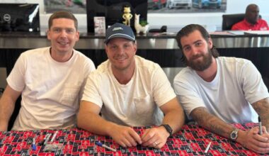 John Carlson, Logan Thompson, and Evgeny Kuznetsov bring out hundreds of Capitals fans to Southern Maryland for autograph signing