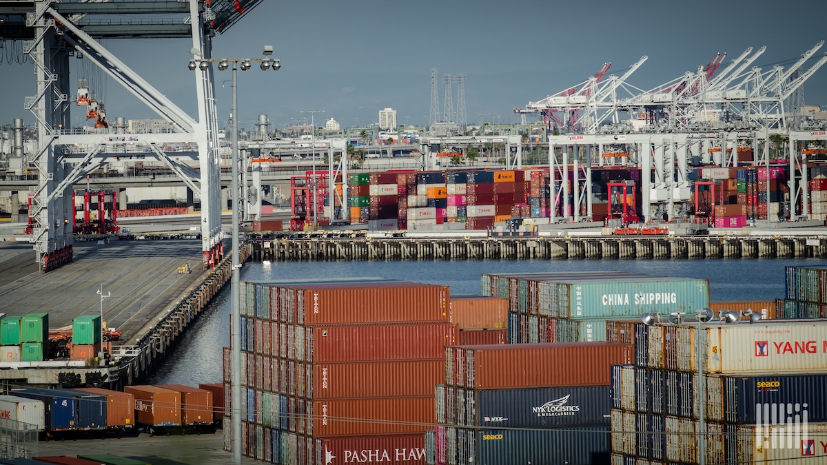 Ocean rates fall for fifth straight week