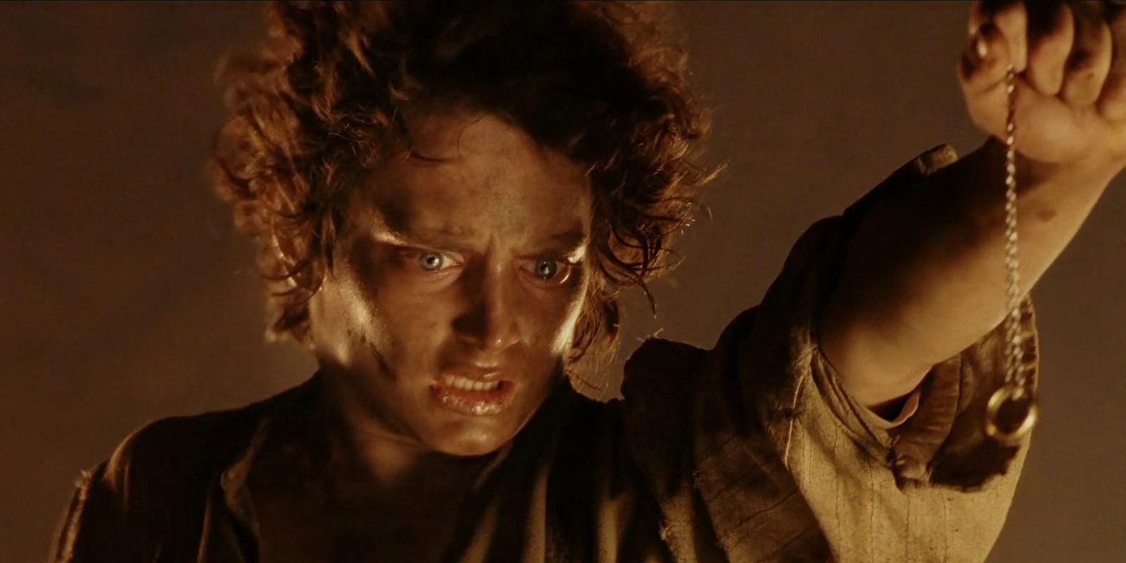 Elijah Wood Addresses One Long-Running Lord Of The Rings Legolas Fan Theory