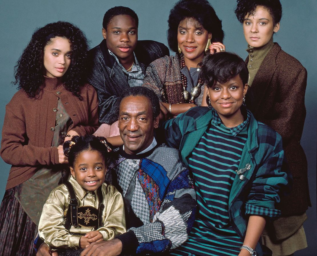 Lisa Bonet, Malcolm-Jamal Warner, Phylicia Rashad, Sabrina Le Beauf. Front row: Keshia Knight Pulliam, Bill Cosby, Tempestt Bledsoe.