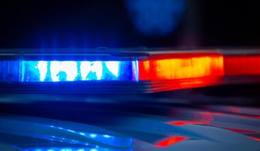 Fort Worth police searching for 2 suspects who allegedly broke into a home wearing ski masks, carrying guns