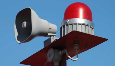 Emergency alert sent out to residents across Tri-State by mistake amid SWAT standoff