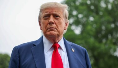 Trump diagnosed with chronic venous insufficiency, a minor vein condition, after noticing swelling in legs